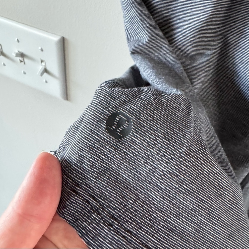 Lululemon 🍋 All Yours Cotton T-Shirt in a micro-stripe gray and black pattern - Picture 3 of 5